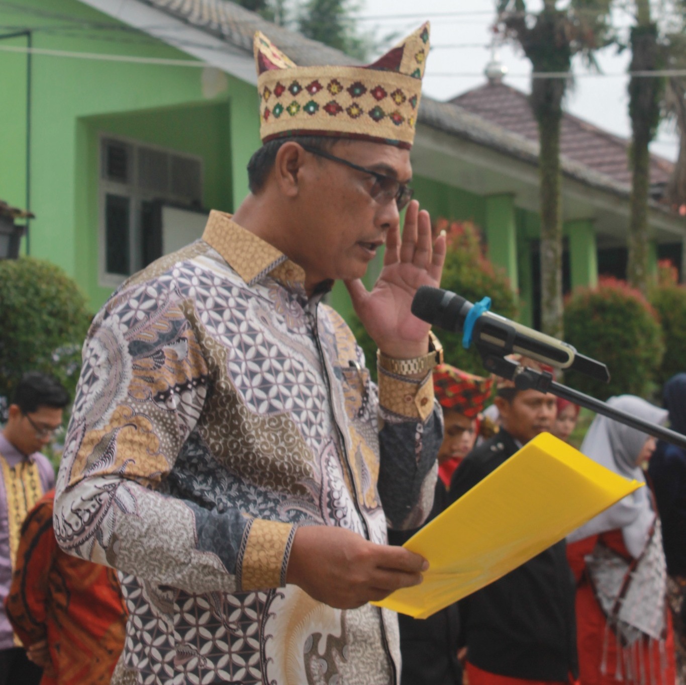 Nama kepala sekolah